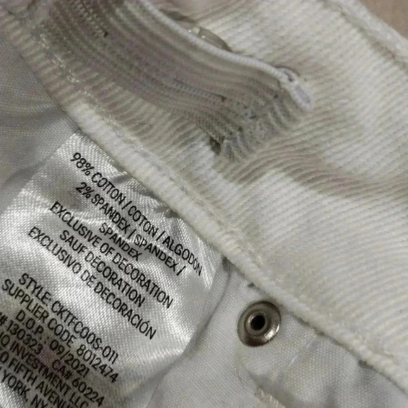 Calvin Klein slim fit Jeans - Picture 13 of 13